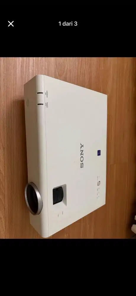 Proyektor sony XGA