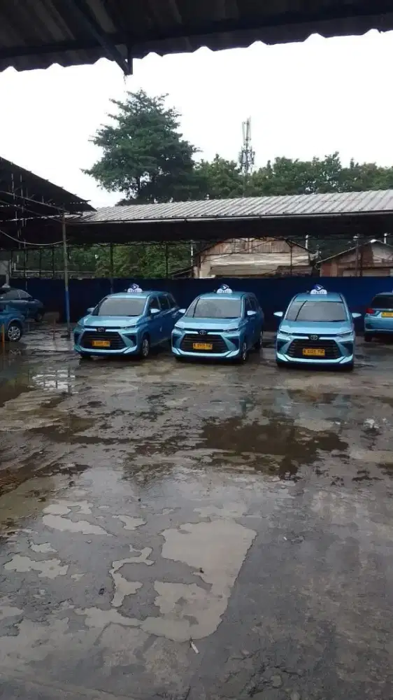 Iklan lowongan driver Bluebird