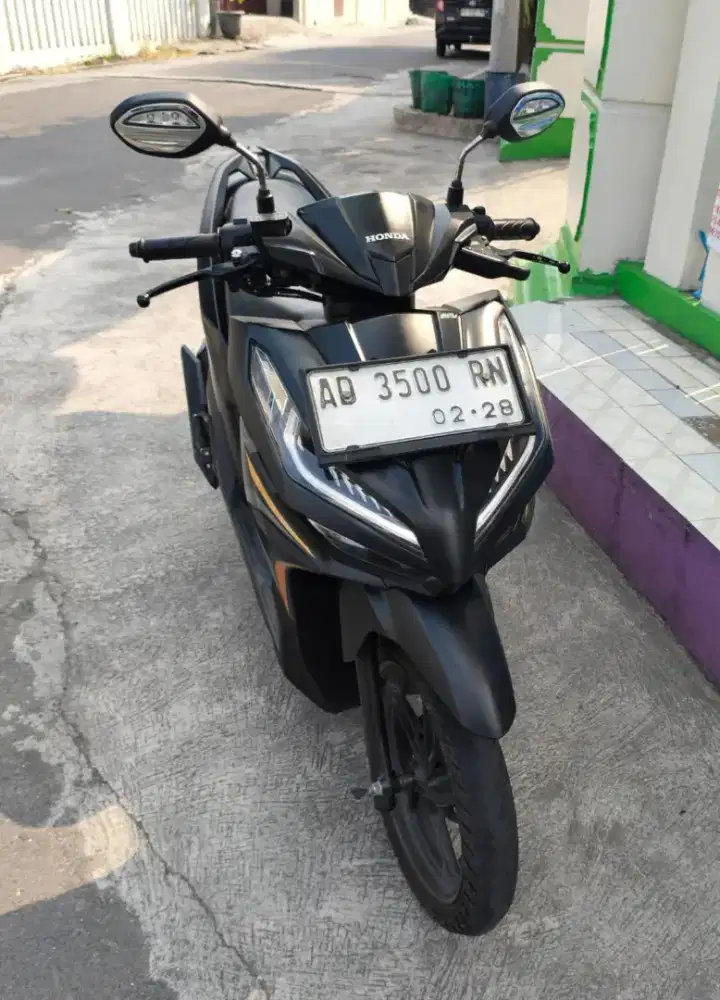 Allnew Vario 125 tahun 2023