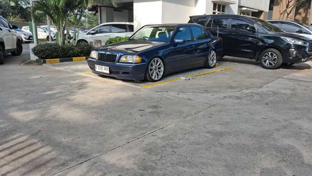 Mercedes-Benz C200 1996 Bensin