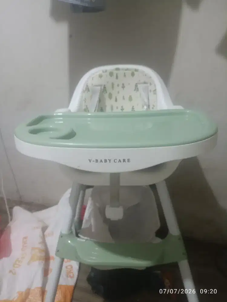 Baby chair merk v-baby care