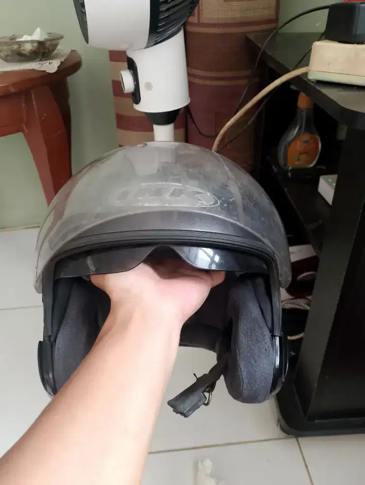 Helm ink bekass