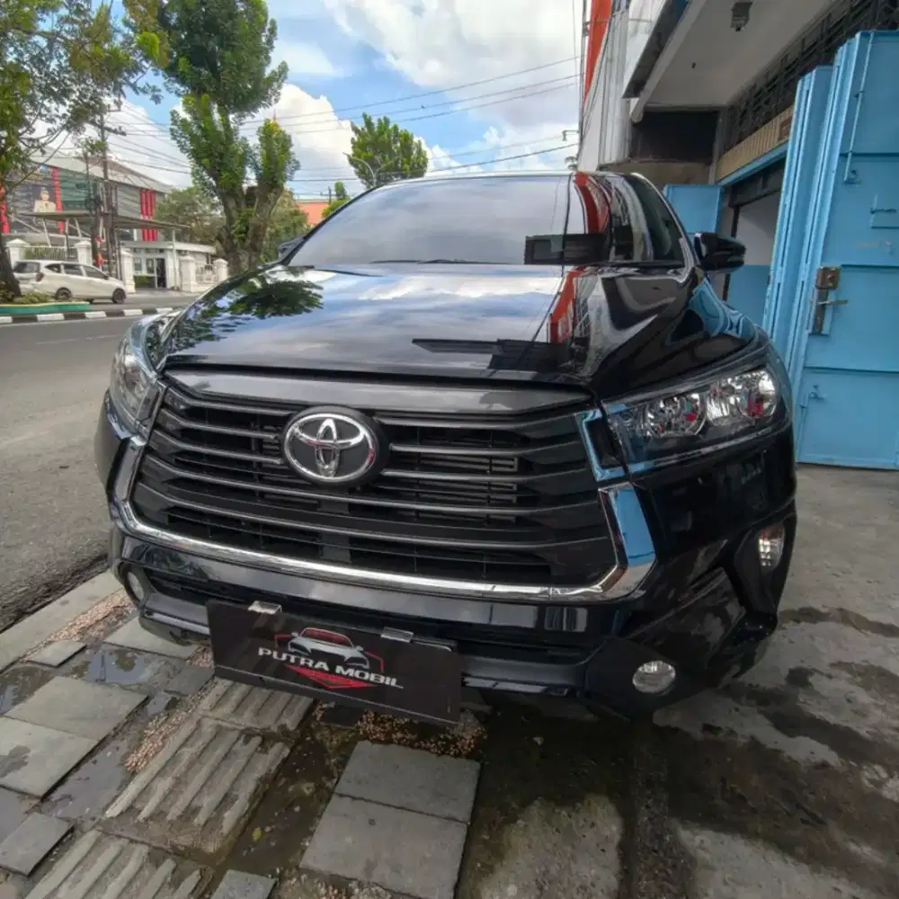 1.000km..! Toyota Innova Reborn 2.4 Diesel G Manual 2025 Hitam
