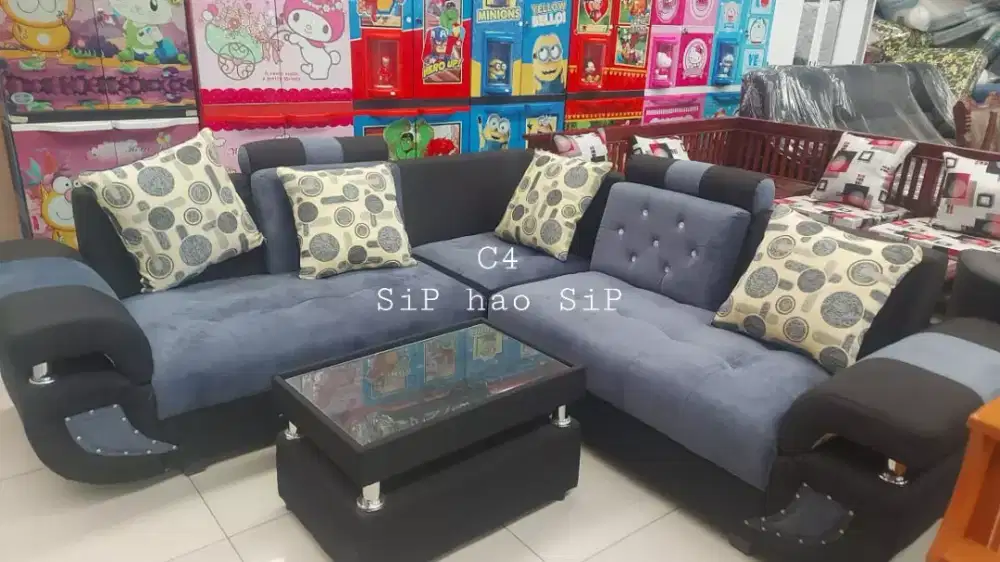 Sofa meja kaca bulat bulat