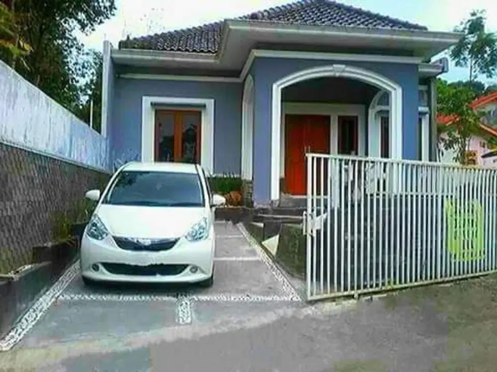 Rumah Siap Huni dekat Ponpes Pandanaran Jalan Kaliurang km12 Sleman