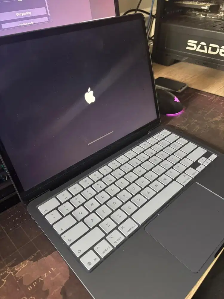 Macbook Neo Indigo