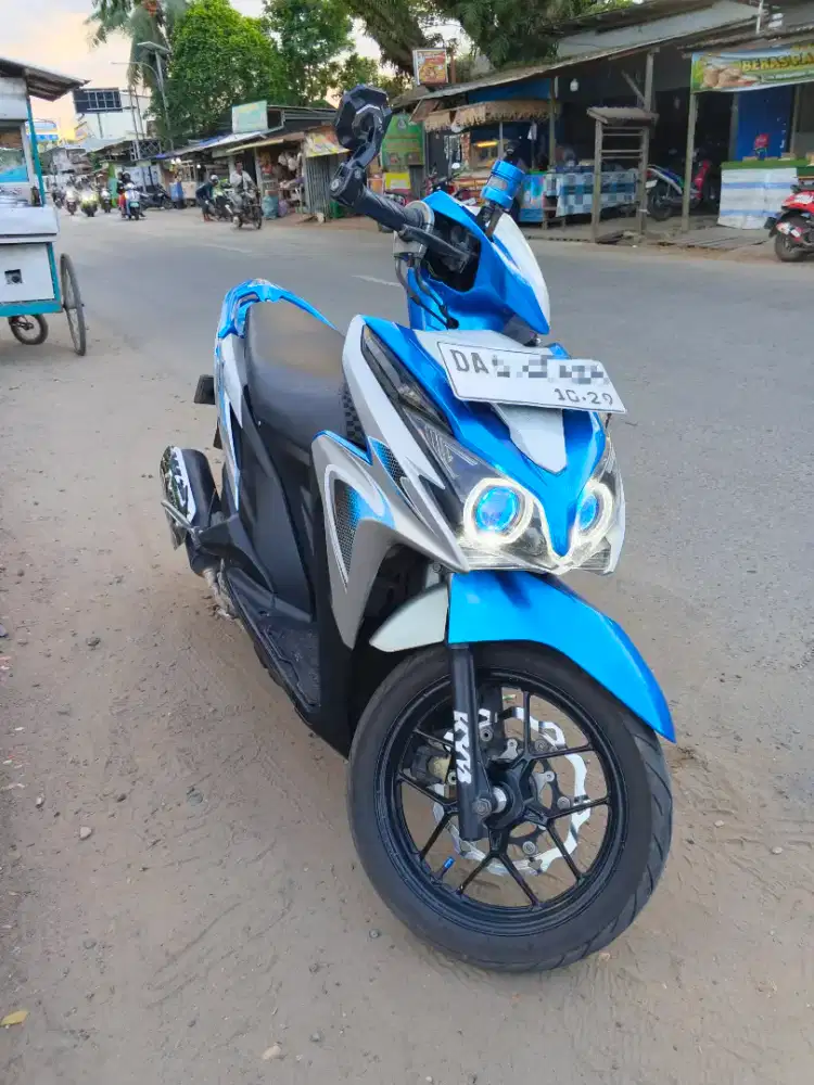 Vario 125 old kzr idling stop