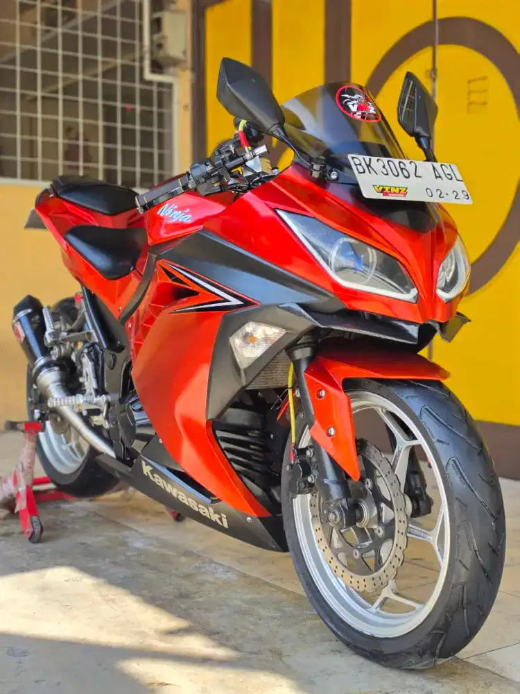Kawasaki Ninja250 / Ninja 250 FI 2016, Warna Orange Premium Metalic.