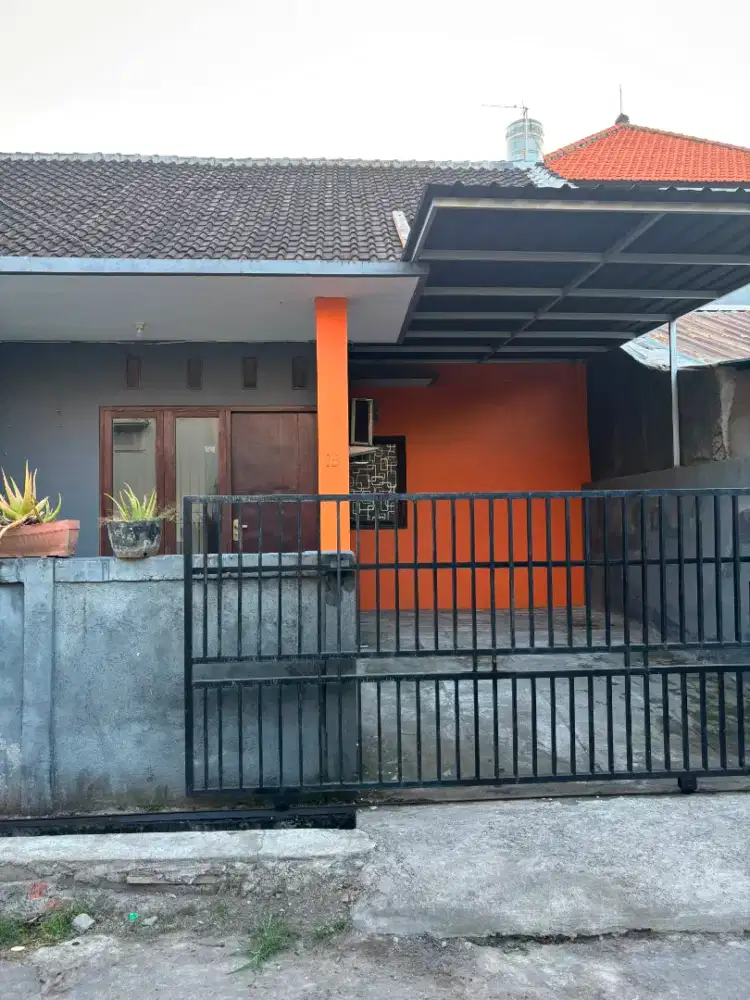 Rumah Mungil Untuk Keluarga Kecil