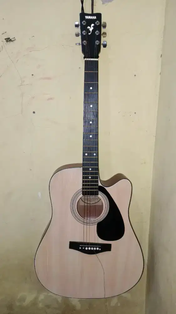Gitar Yamaha F310