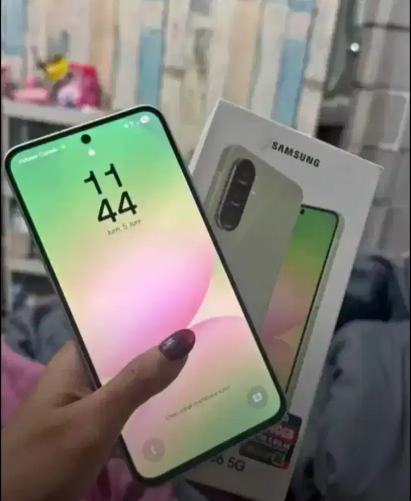 Samsung a56 8/256 garansi sampai januari 2027