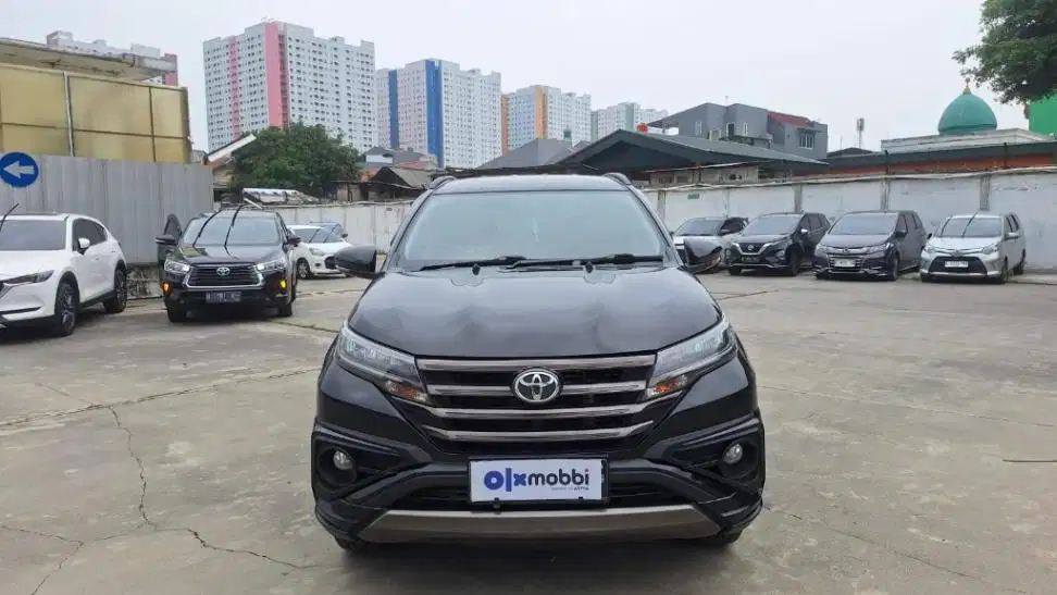 Pajak Panjang - Toyota Rush 1.5 GR Sport Bensin-AT 2022