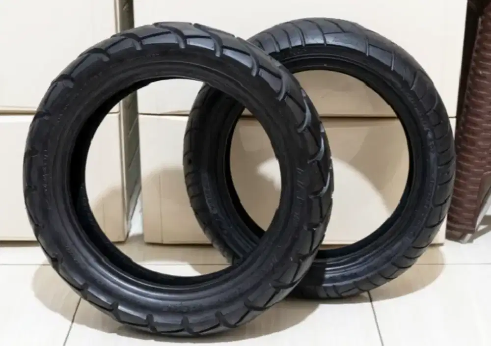 Ban Tubeless Motor Ring 13