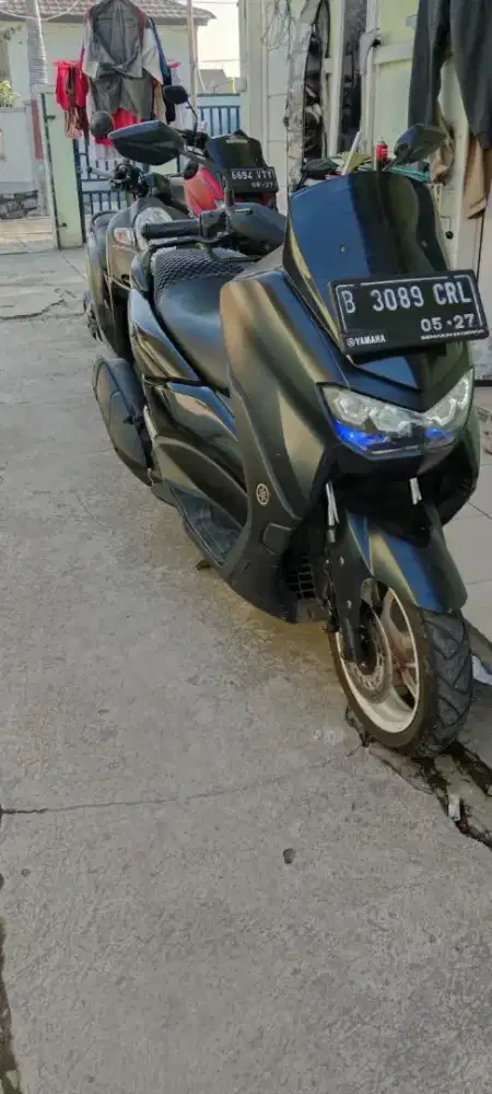 Nmax 2022 black