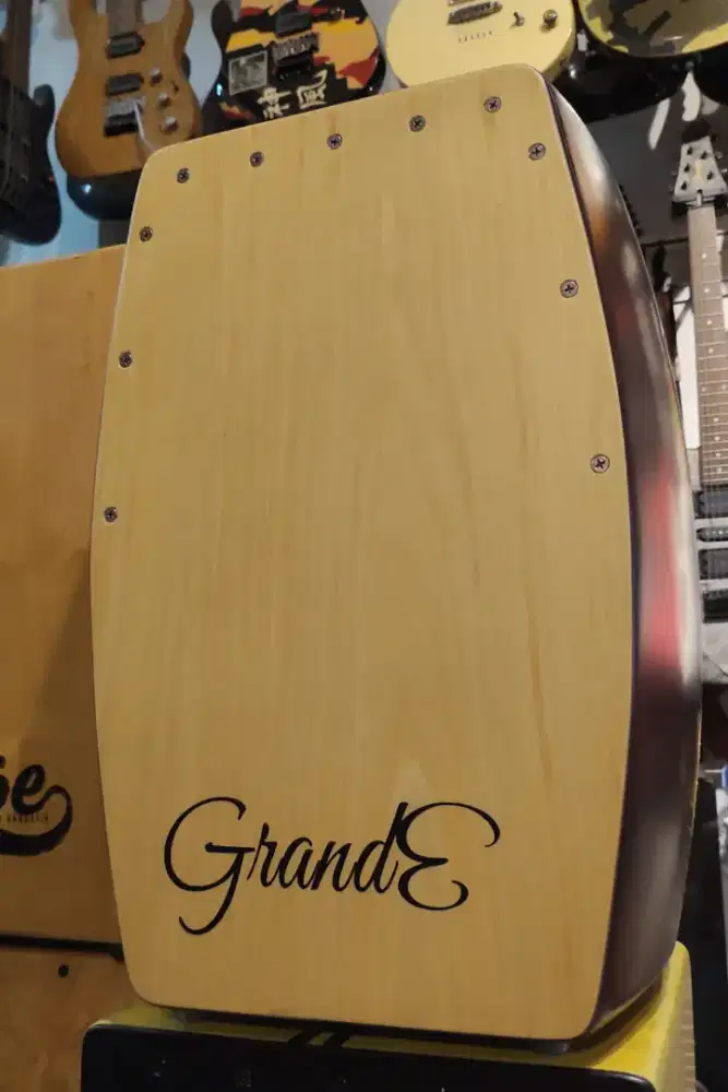 Cajon Grande Pabrikan