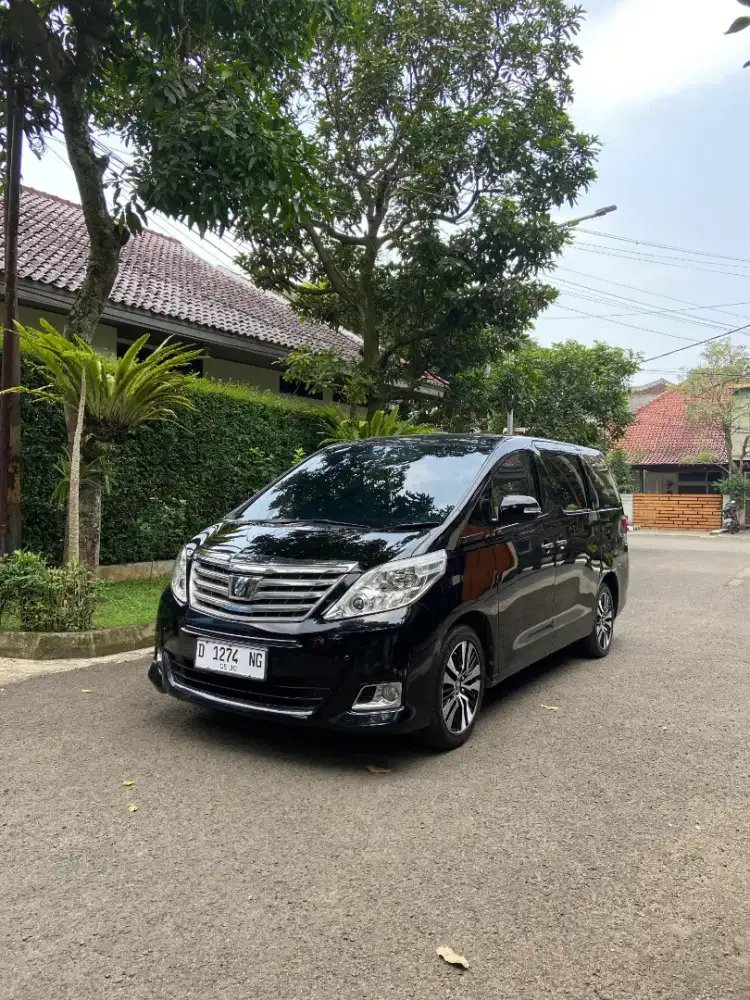 Toyota Alphard 2.4 G AT 2014