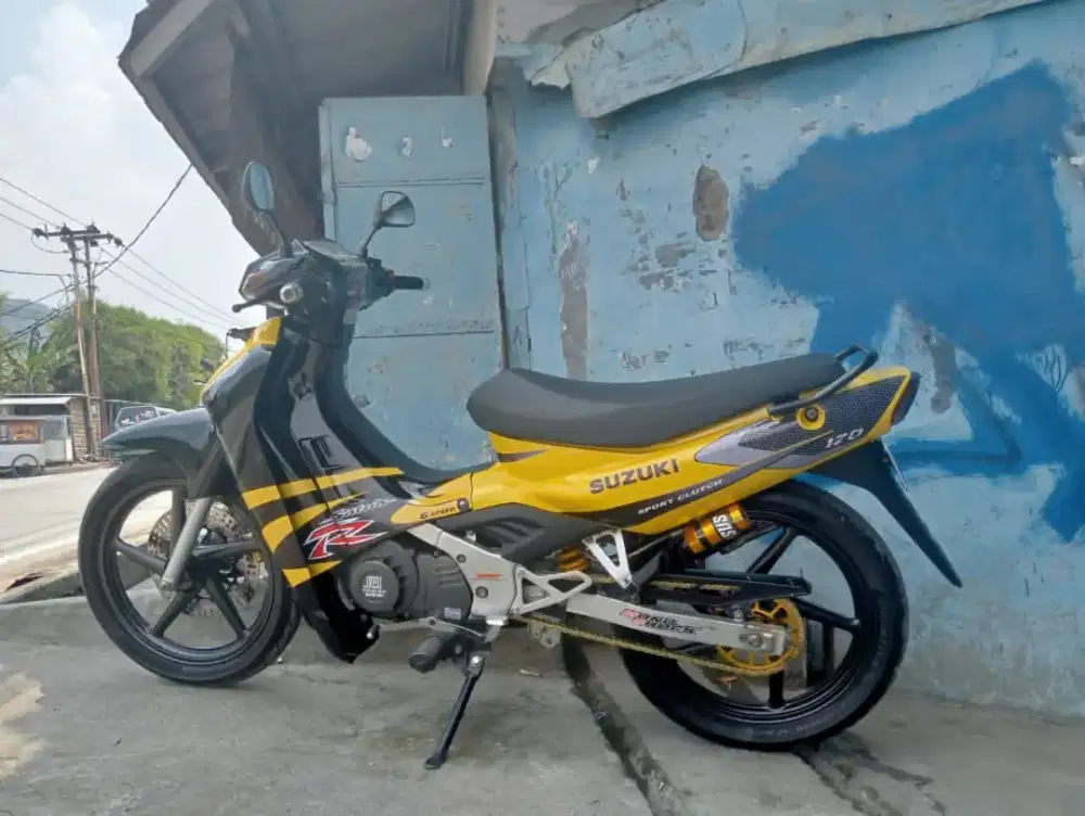 Suzuki Satria RU 2001
