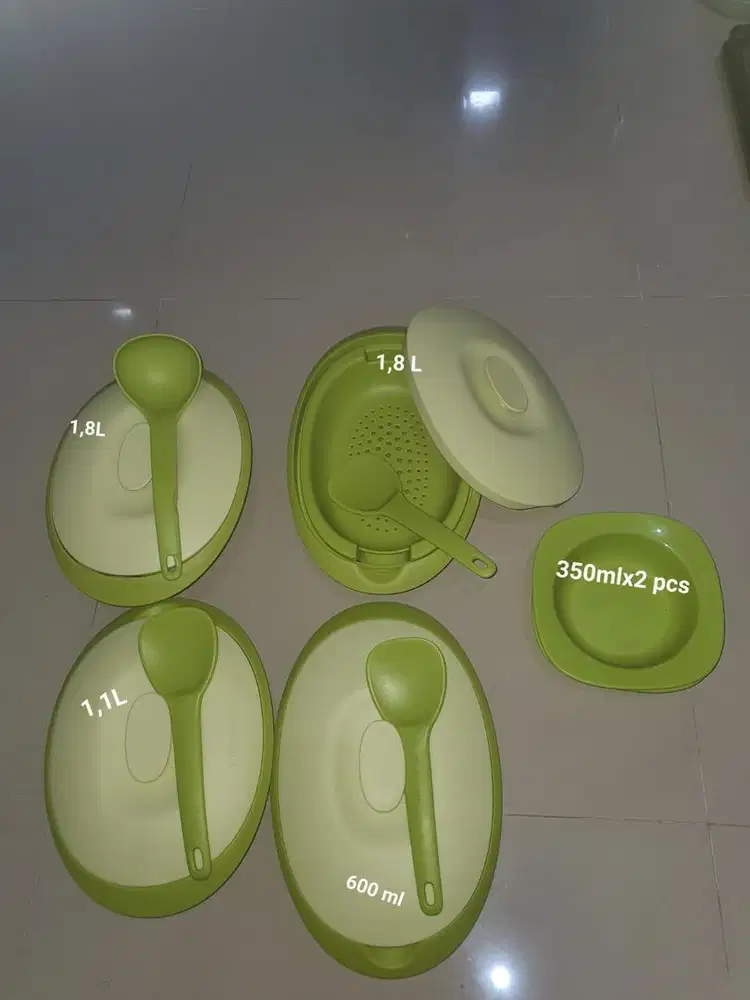 Tupperware blossom 1 set
