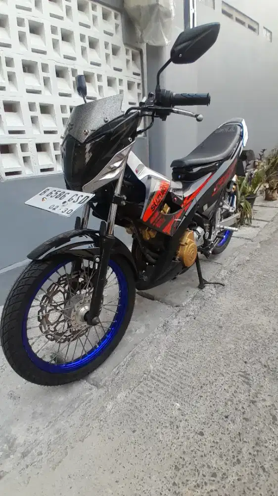 Bismillah jual suzuki satria f thn 2014