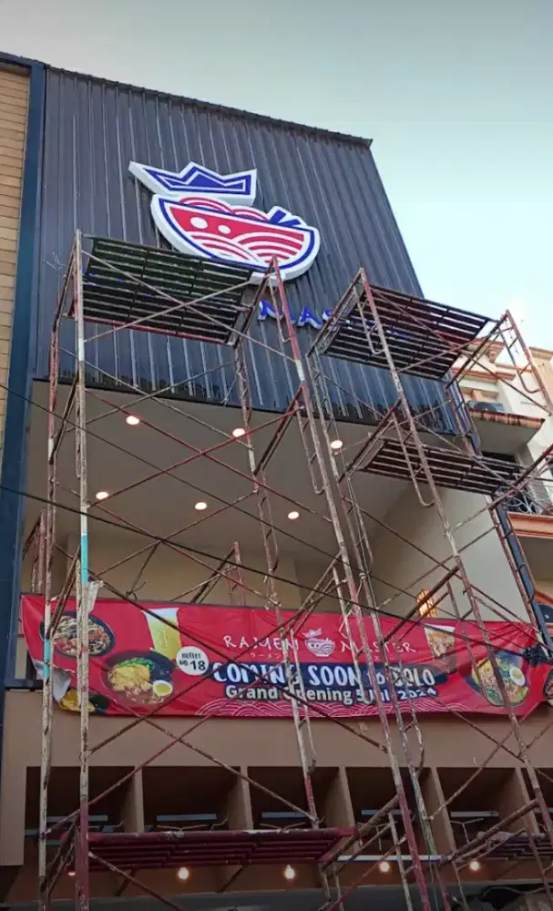 Jasa tukang bangunan.