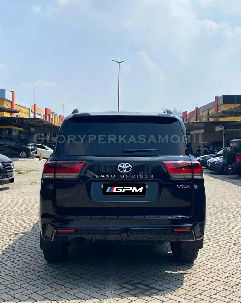 Toyota Land Cruiser 300 VXR 2024/ 2025 KM 1rb ANTIK Toyota LC300