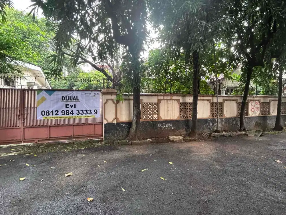 Rumah Hook Luas murah cocok untuk usaha/kantor/ruko dekat Pancoran/Pasar Minggu