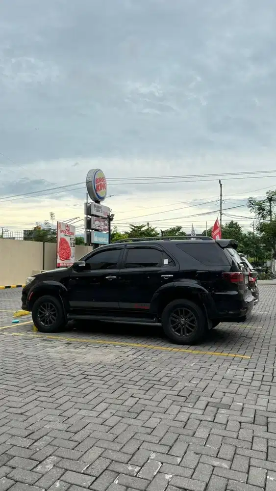 Toyota Fortuner VNT Diesel AT - Rawatan Pribadi, Bebas Laka & Banjir