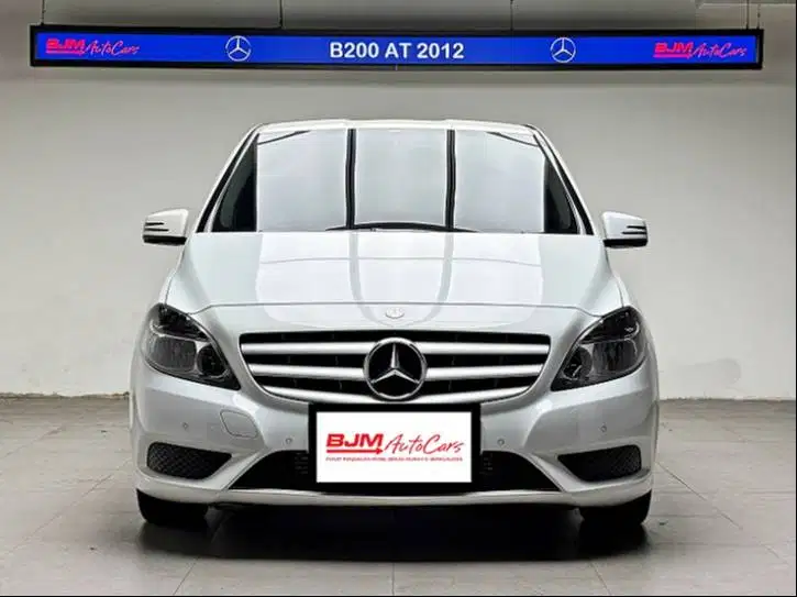 KM Low Mercedes Benz B200 2012 CBU Package #BJM1#