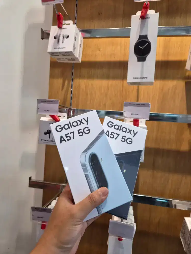 SAMSUNG GALAXY A57