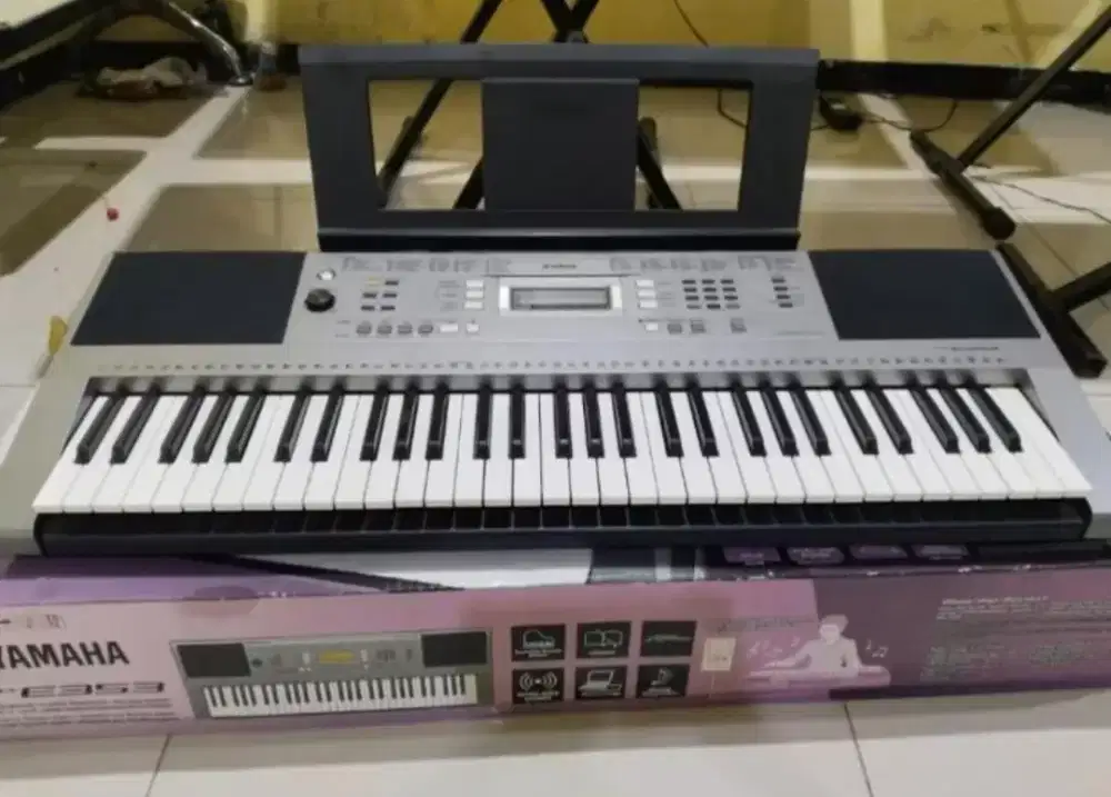 Keyboard Yamaha PSR E353