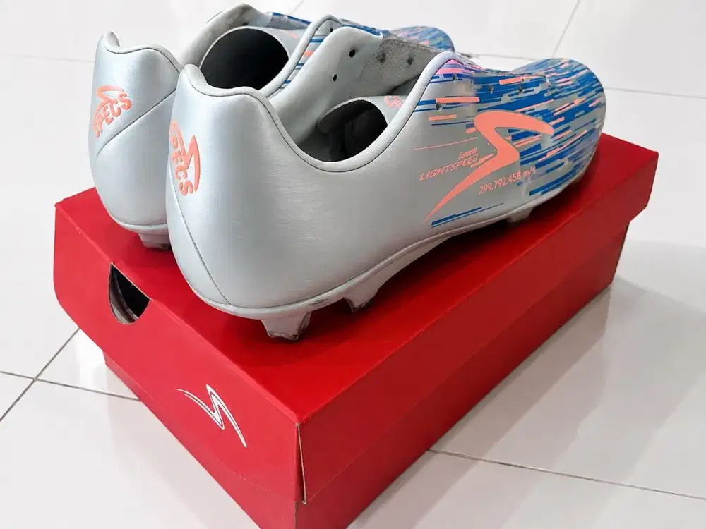 SPECS Lightspeed Reborn FG Original Size 43 Full Box Mulus Nego