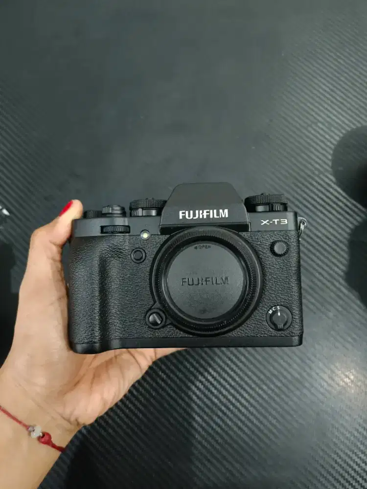 FUJI XT3 BODY ONLY NO MINUS