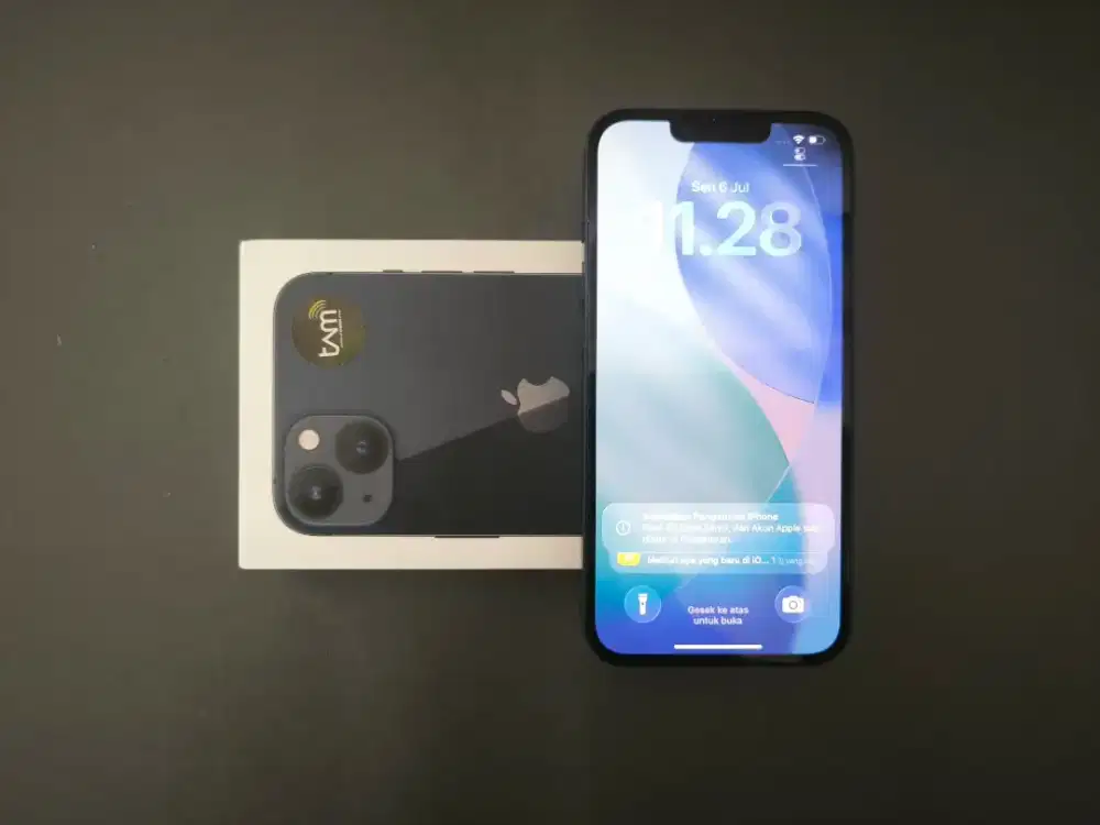 iPhone 13 128GB 128 - Fullset Istimewa, Resmi Ibox