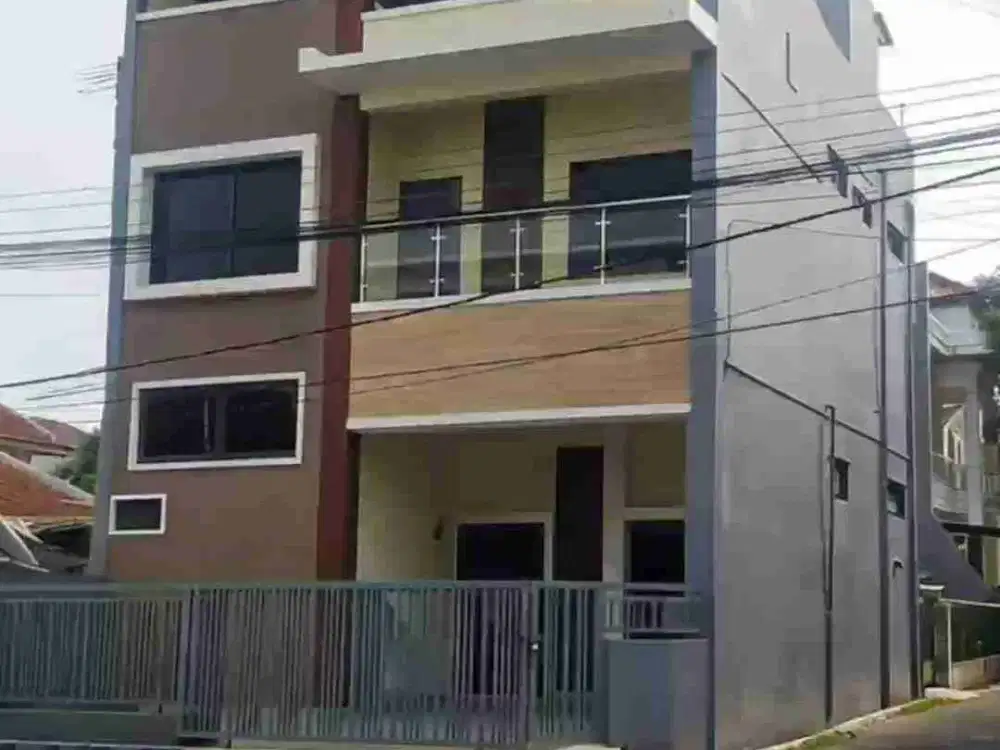 rumah lux posisi hoek bisa untuk kantor kopo permai