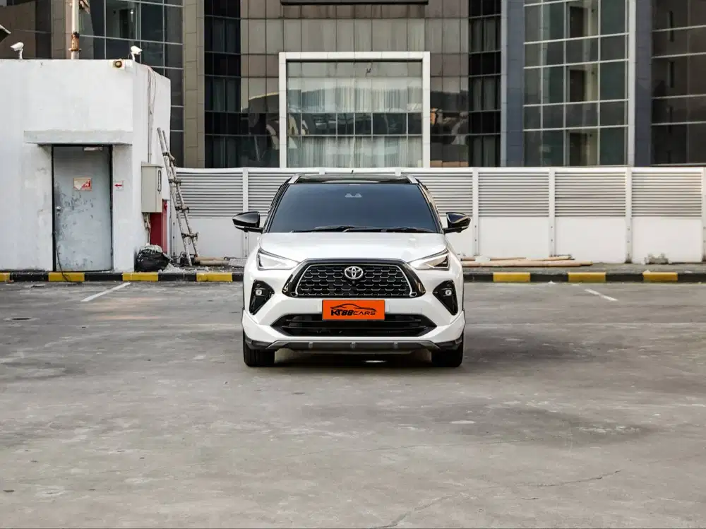 Low Km 20rb Yaris Cross hybrid GR TSS Thn 2023