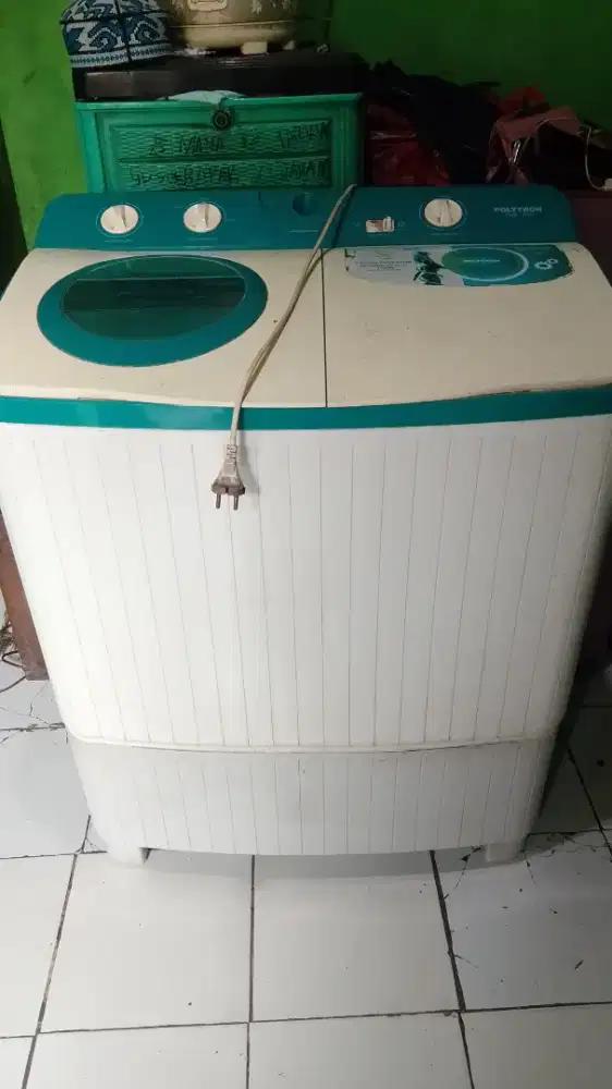 Mesin cuci merek polyton