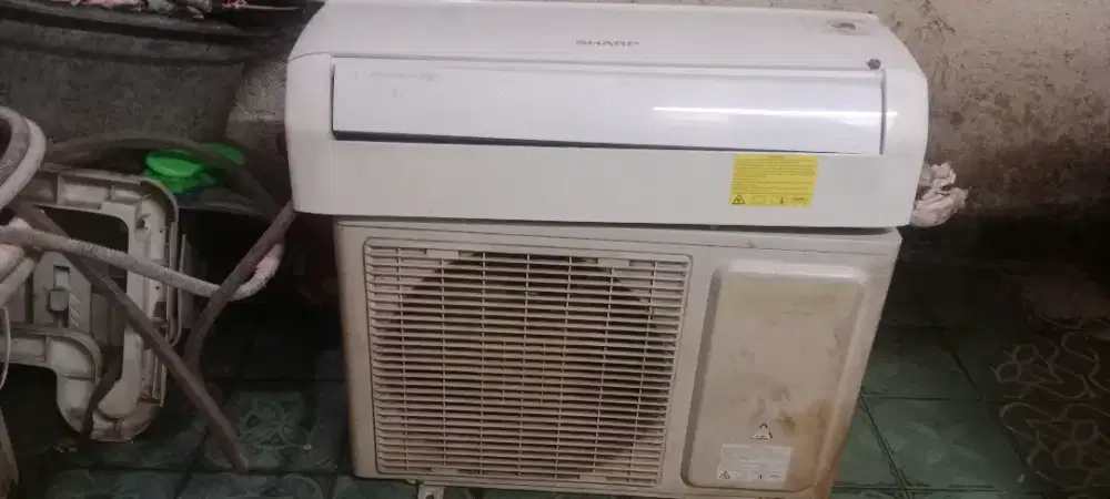 AC SHARP SETENGAH PK + KOMPRESOR