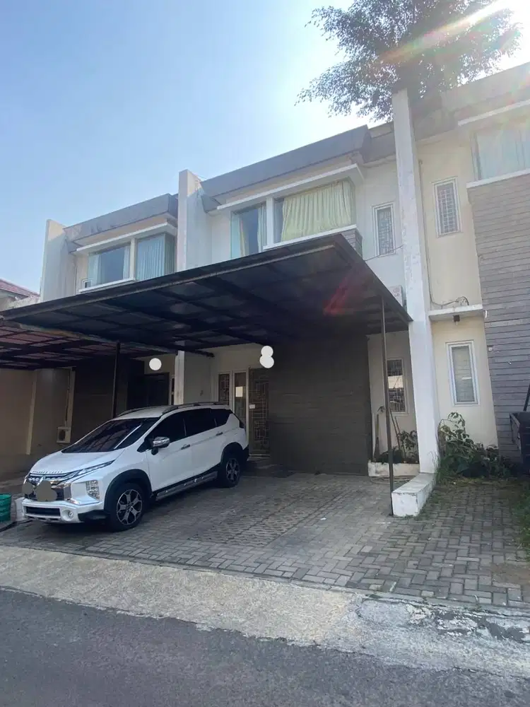 Dijual Rumah Minimalis Modern Setraduta Bandung