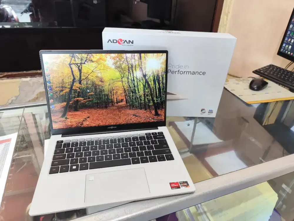 Advan WorkPlus Ryzen 7 7735HS 16GB DDR5