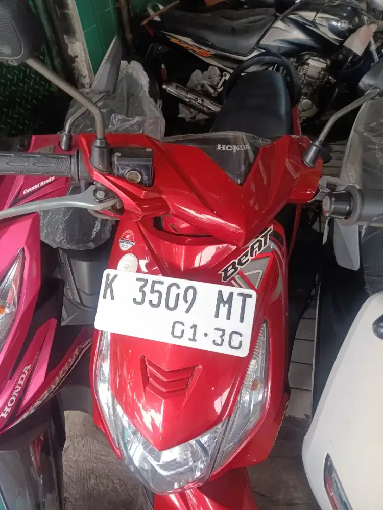 DICARI /DIBELI HONDA BEAT 2008/09/2010/DST