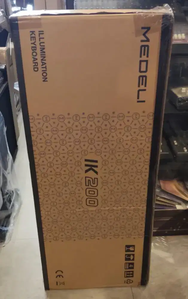 Keyboard Madeli Ik200