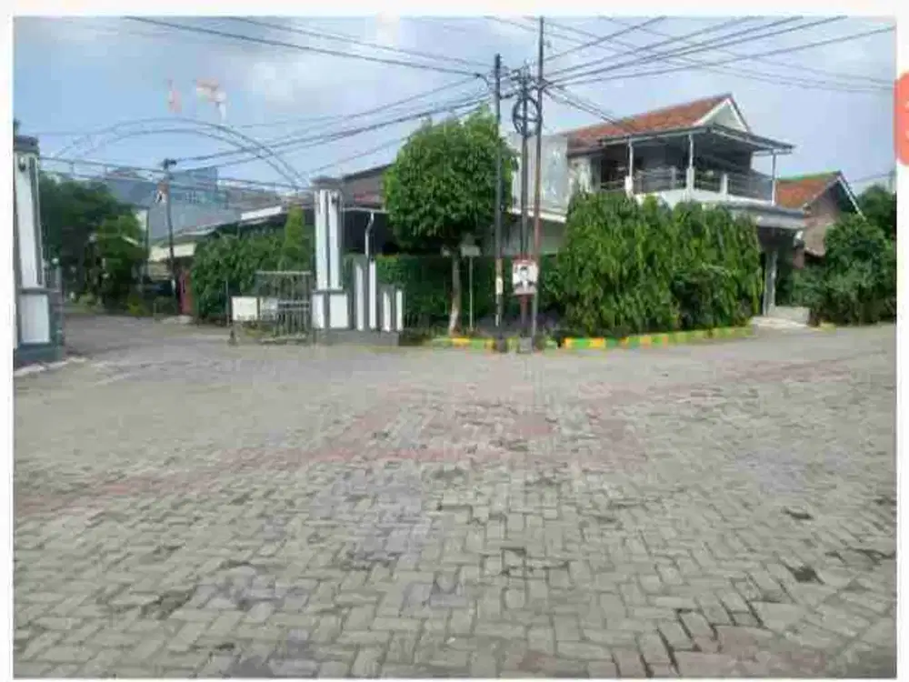 dijual cepat rumah di wisma lidah kulon Surabaya barat