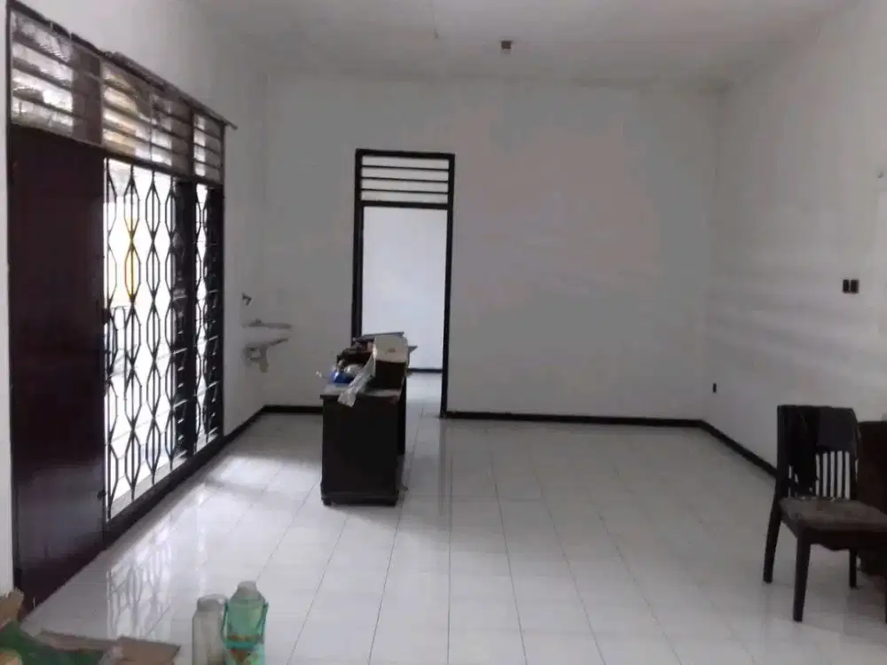 REV.A827 Rumah Raya Kutisari Surabaya Lokasi Nyaman Siap Huni Murah