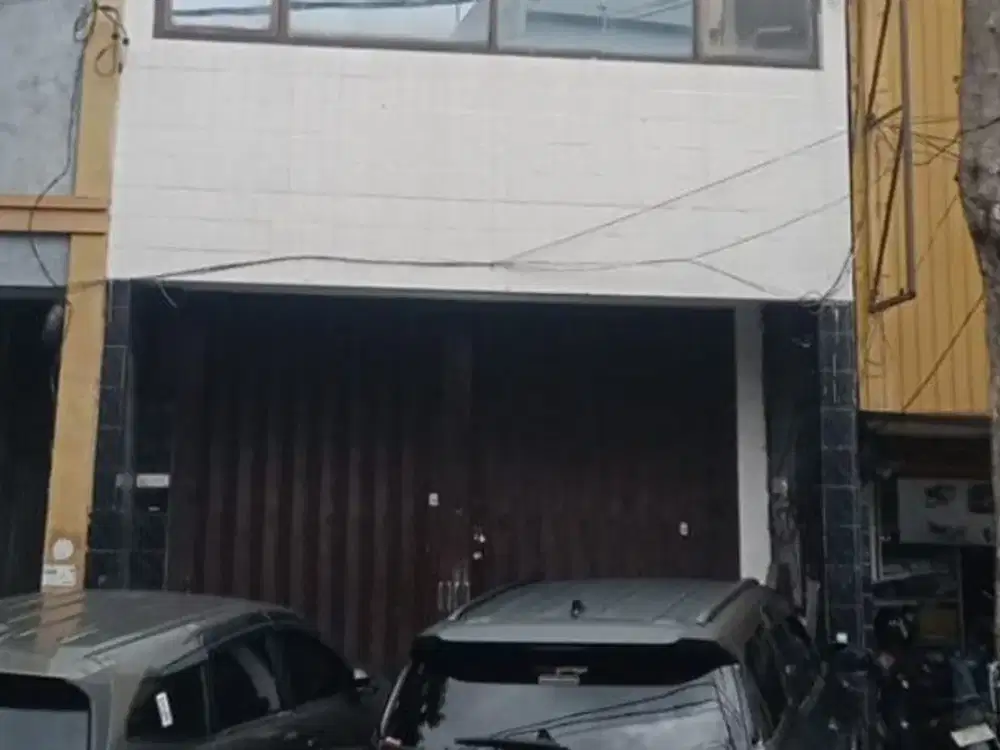 DISEWAKAN RUKO TENGAH KOTA DI JALAN PENGHELA
