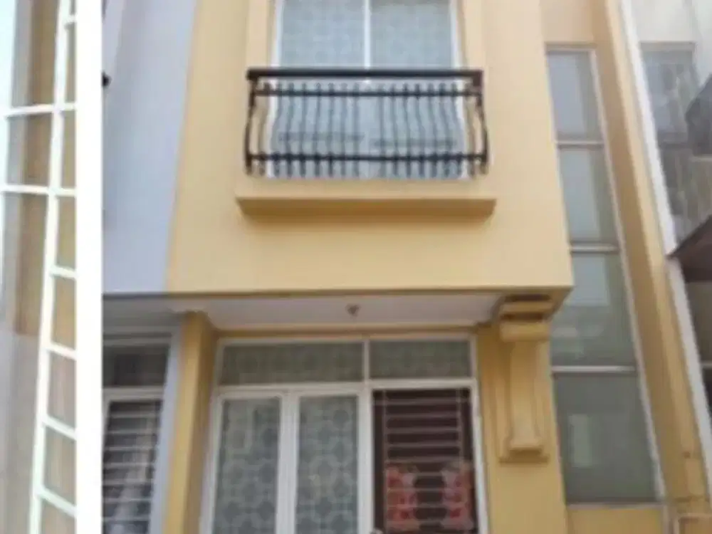 Di Sewakan Rumah di Pasadena