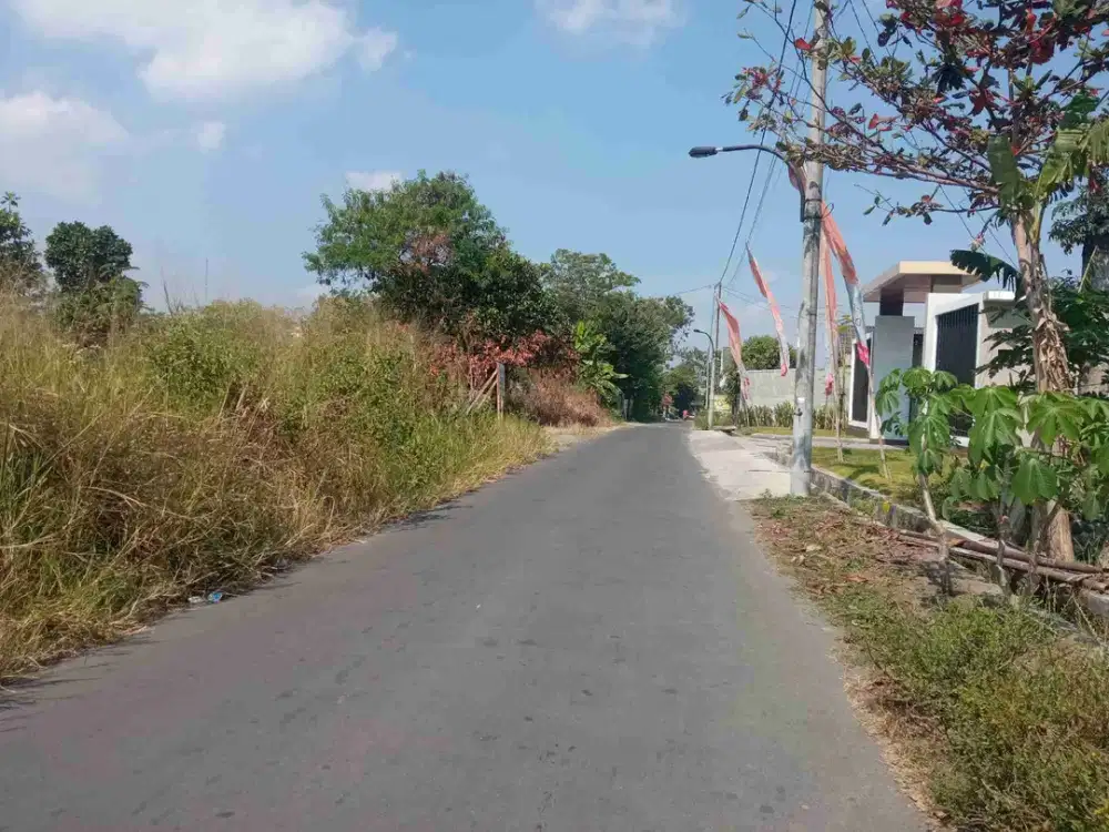 JUAL LAHAN PEKARANGAN 9000M DI NGEMPLAK SLEMAN