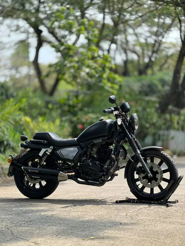 BENELLI MOTOBI EVO 200 2023 HITAM KM 4K PAJAK PANJANG SIAP GAS TOURING