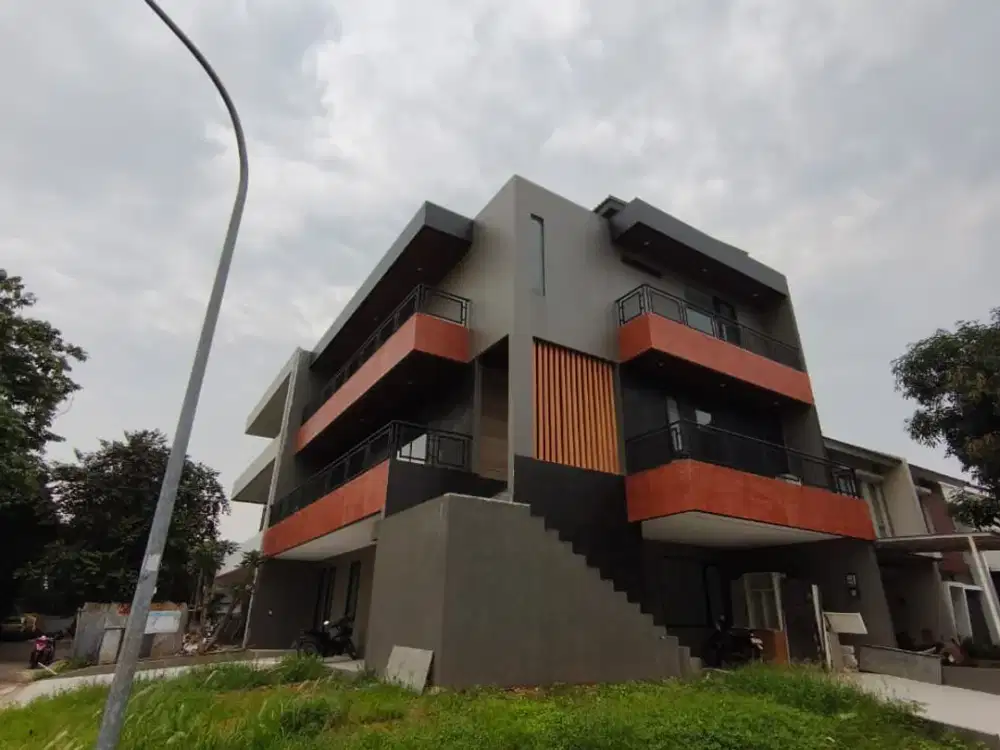 Rumah Baru Bangunan Mandiri di Sutera Feronia Park Alam Sutera