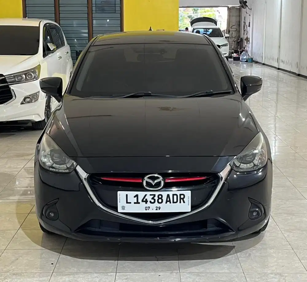 LOW KM 65rb - MAZDA 2 1.5 R SKYACTIVE HATCHBACK 2016 MATIC PJAK 7/2027