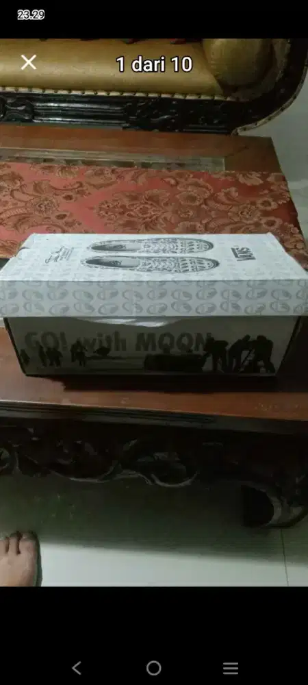 sepatu VANS MOONEYES WHITE